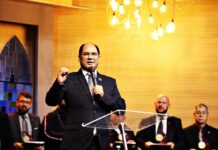 Alep aprova título de Cidadão Benemérito do Paraná ao Pr. Marcos Amorim