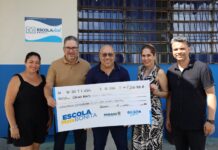 Gilson de Souza visita escolas de Paranaguá contempladas com recursos do Programa Escola Mais Bonita