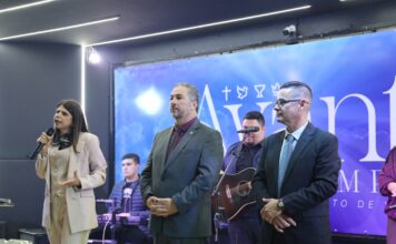 Pr. Gilson de Souza e Pr. Itamar Paim receberam o título de Cidadão Honorário de São José dos Pinhais