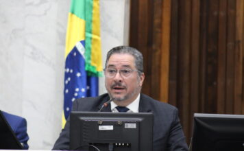 Deputado Gilson de Souza assume como 3º vice-presidente da Alep