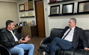 Deputado Gilson recebe vereador Nelinho e reforça parceria por Matinhos